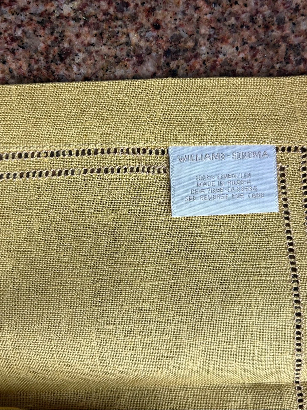 Williams Sonoma 100% linen napkins made in Russia set of eight golden